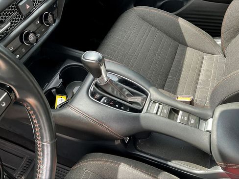 Used 2023 Honda HR-V Sport image 16