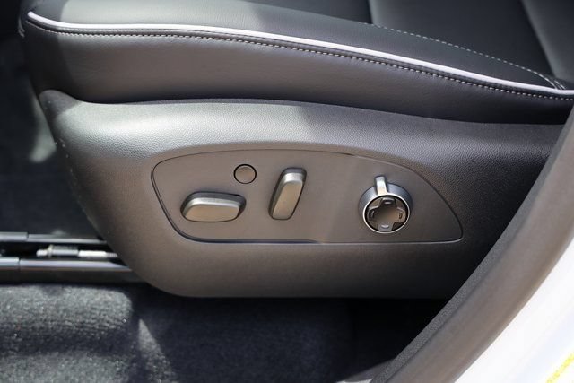 New 2026 Buick Enclave Avenir w/ Super Cruise Package FWD image 21