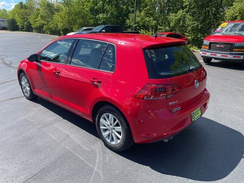 Used 2016 Volkswagen Golf S FWD image 5
