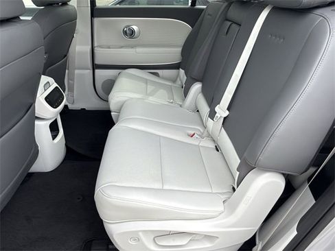 New 2026 Hyundai Ioniq 9 SEL image 21
