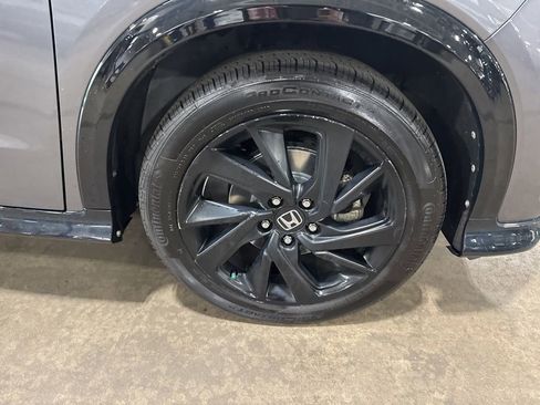 Certified 2022 Honda HR-V Sport image 14