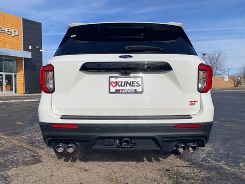 Used 2023 Ford Explorer ST w/ Equipment Group 401A image 11