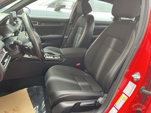 Used 2025 Honda Civic Sport image 15