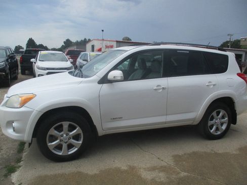 Used 2011 Toyota RAV4 Limited w/ Limited Extra Value Pkg AWD/4WD image 3