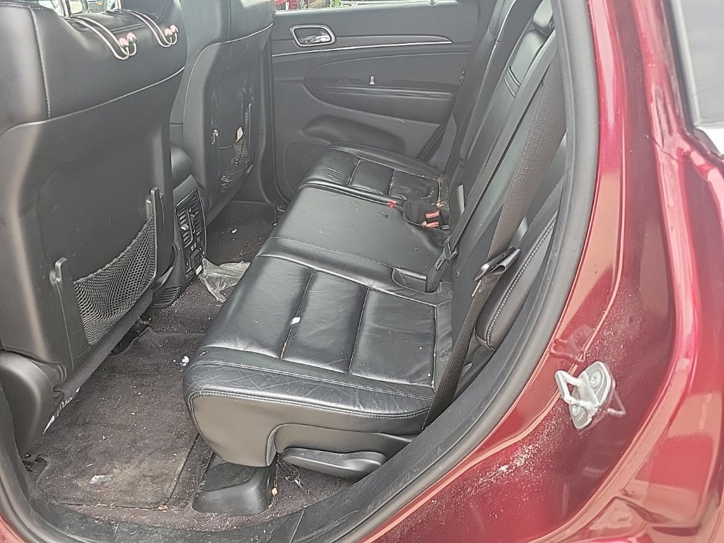 Used 2018 Jeep Grand Cherokee Limited AWD/4WD image 9