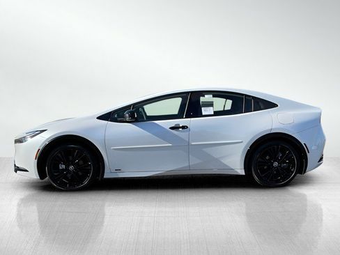 New 2026 Toyota Prius AWD image 2