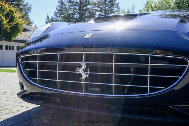 Used 2013 Ferrari California RWD image 88