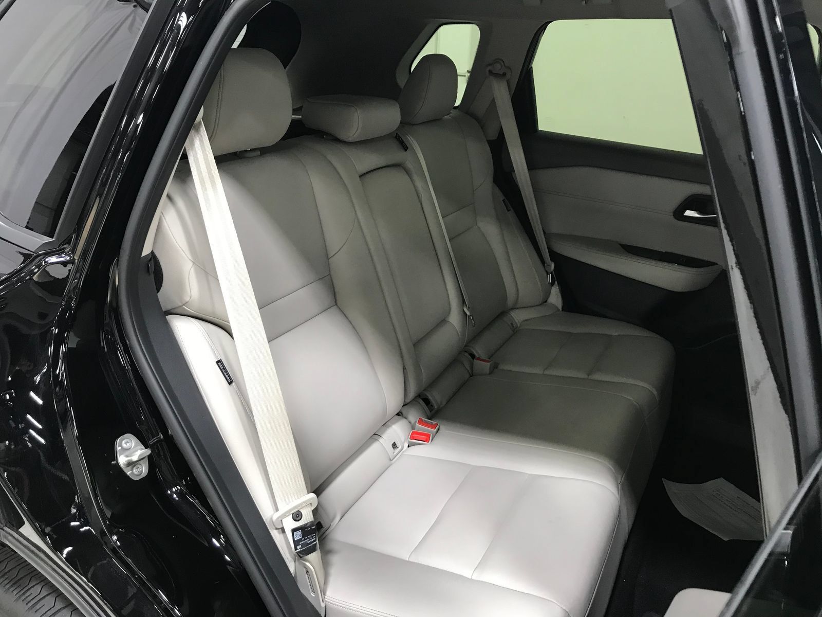 Used 2025 Nissan Rogue SL AWD/4WD image 22