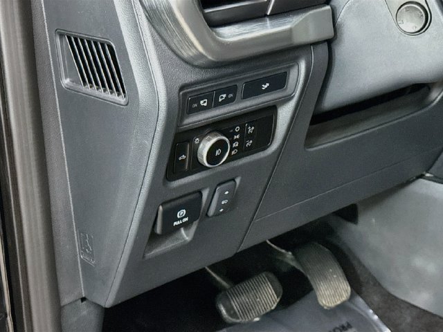 Used 2023 Ford F150 Lariat w/ Equipment Group 502A High AWD/4WD image 10