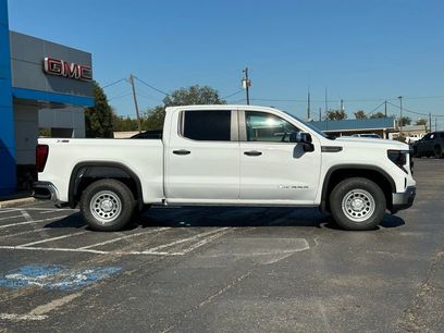New 2026 GMC Sierra 1500 Pro w/ Pro Value Package