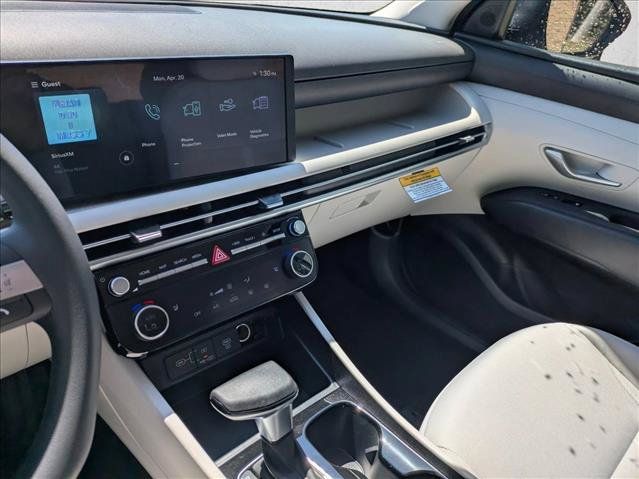 Used 2026 Hyundai Tucson SEL Plus FWD image 13