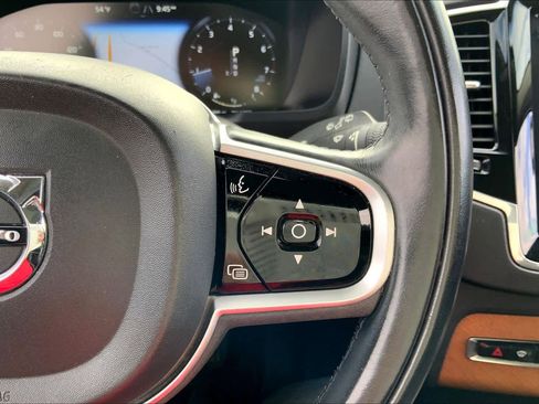 Used 2019 Volvo XC90 T6 Inscription w/ Luxury Package image 21
