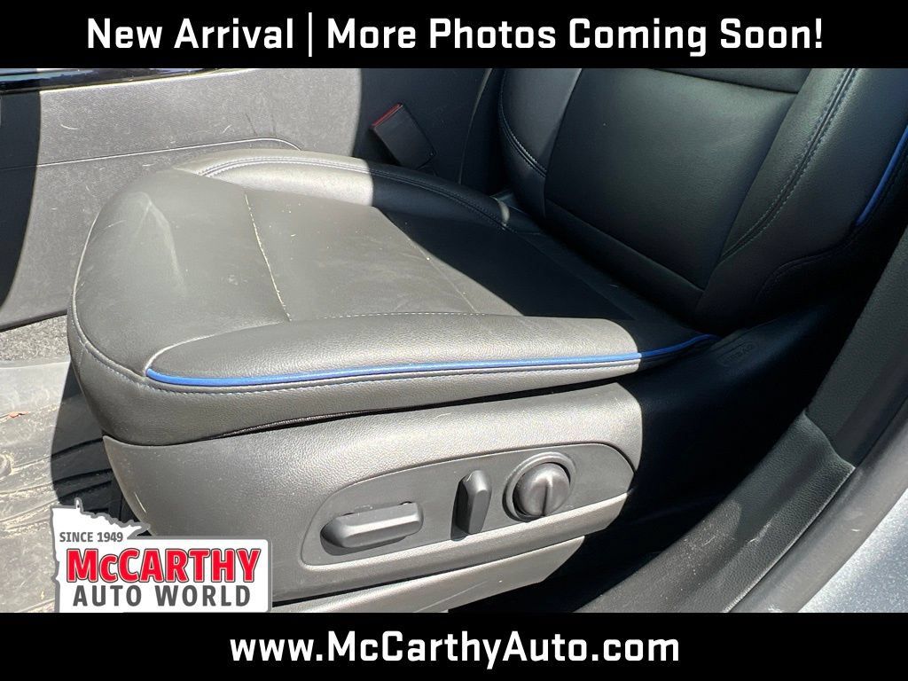 Used 2024 Buick Envista Sport Touring w/ Convenience I Package FWD image 11