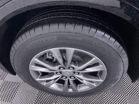 Certified 2022 Cadillac XT5 Premium Luxury image 16