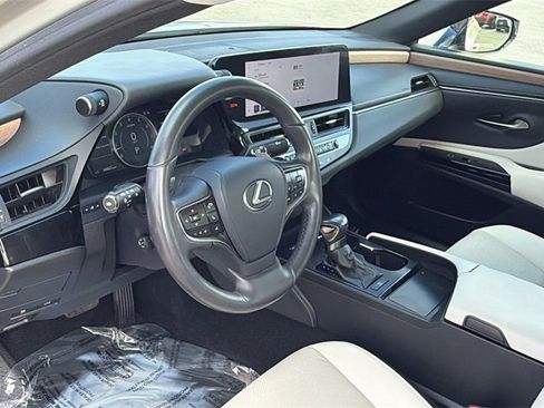 Used 2023 Lexus ES 350 w/ Premium Package image 15