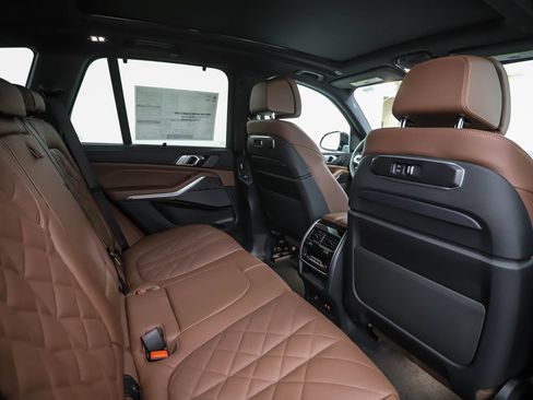 New 2026 BMW X5 xDrive40i w/ Executive Package AWD/4WD image 26