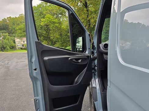 Used 2026 Mercedes-Benz Sprinter 2500 image 19