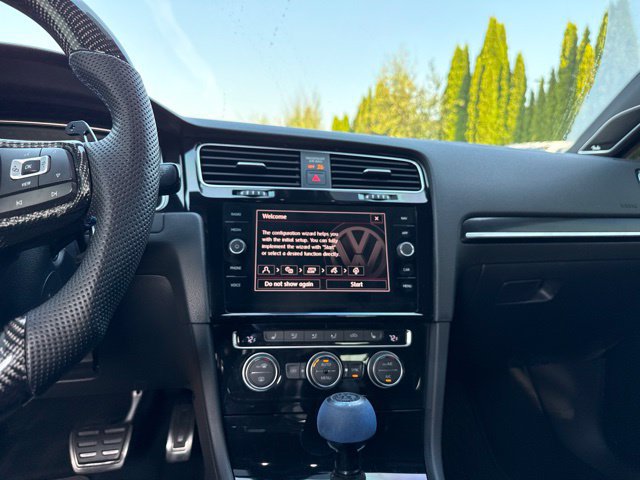 Used 2019 Volkswagen Golf R 4-Door AWD/4WD image 20
