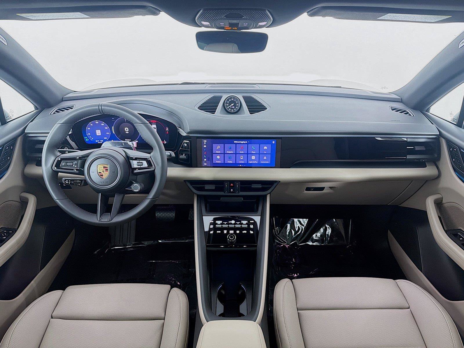 Used 2026 Porsche Macan Electric RWD image 16