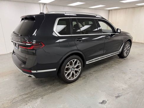 Used 2024 BMW X7 xDrive40i image 8
