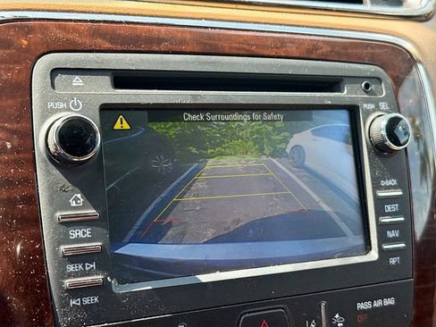 Used 2015 Buick Enclave Leather AWD/4WD image 12