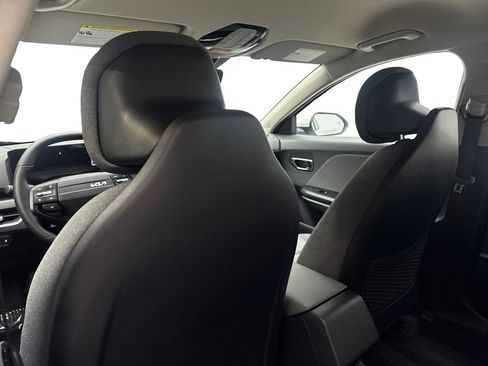 Used 2025 Kia K4 EX FWD image 35