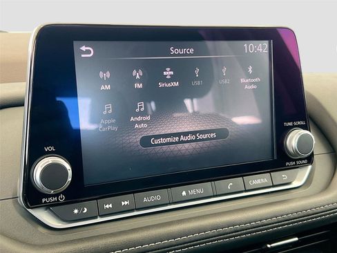 Used 2021 Nissan Rogue SV image 10