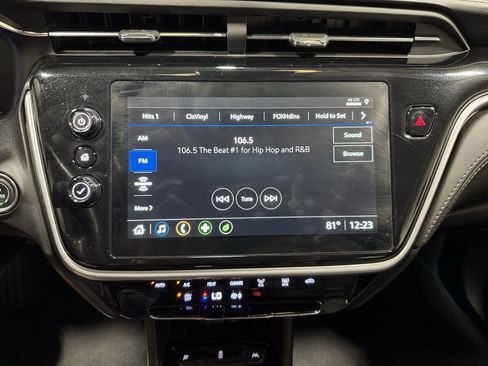 Used 2023 Chevrolet Bolt EUV LT w/ Driver Confidence Package FWD image 27