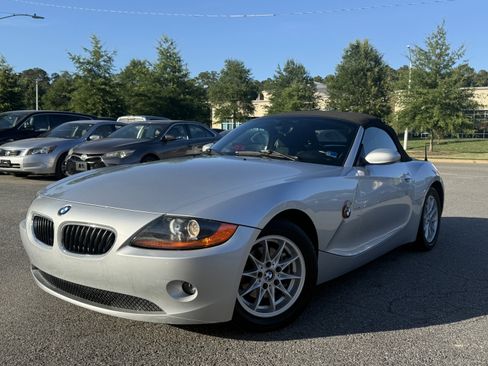 Used 2004 BMW Z4 2.5i RWD image 18