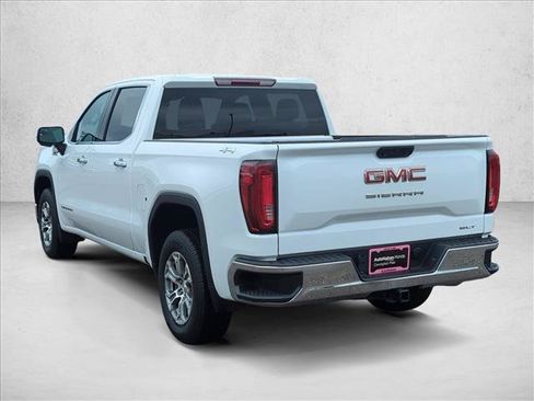 Used 2023 GMC Sierra 1500 SLT AWD/4WD image 10