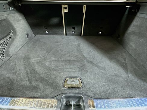 Used 2021 Mercedes-Benz GLC 300 4MATIC image 29