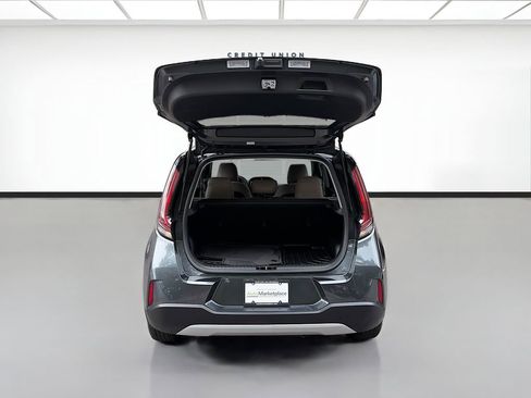Used 2025 Kia Soul EX FWD image 26