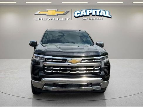 Used 2023 Chevrolet Silverado 1500 LTZ w/ LTZ Premium Package AWD/4WD image 8