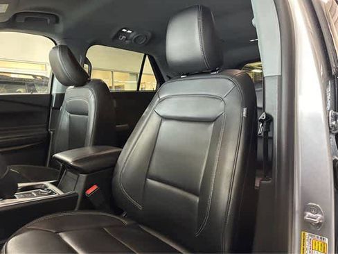 Used 2023 Ford Explorer XLT w/ Equipment Group 202A image 18
