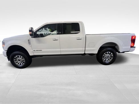Used 2022 Ford F250 Lariat w/ Lariat Ultimate Package image 9