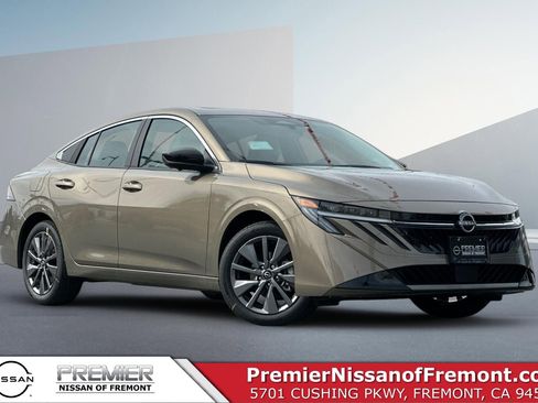 New 2026 Nissan Sentra SL FWD image 1