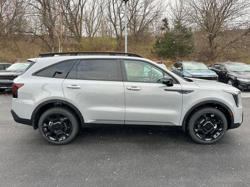 New 2026 Kia Sorento SX image 4
