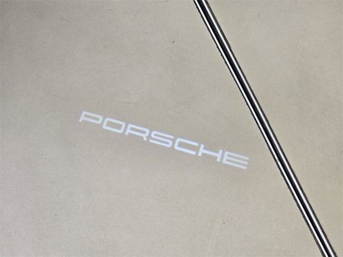 Used 2022 Porsche 911 GT3 image 26