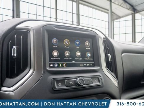 Used 2021 Chevrolet Silverado 1500 Custom Trail Boss AWD/4WD image 9