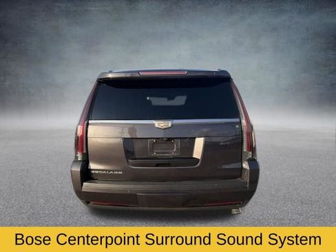Used 2017 Cadillac Escalade ESV Premium Luxury image 9