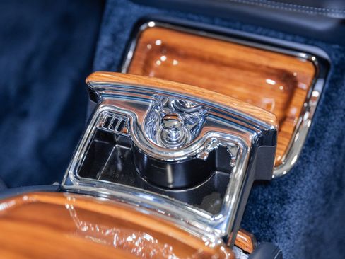Used 2011 Rolls-Royce Phantom Sedan RWD image 72