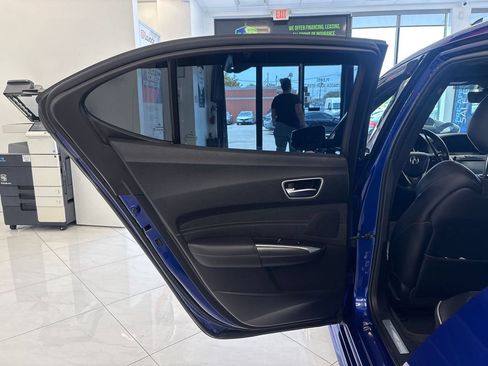 Used 2018 Acura TLX V6 w/ Technology & A-SPEC Pkg FWD image 37