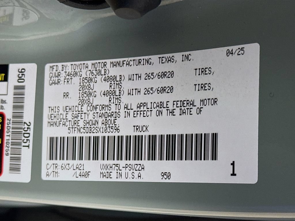 Used 2025 Toyota Tundra Platinum AWD/4WD image 32