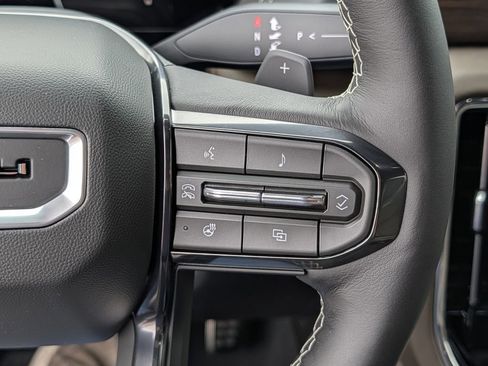 New 2026 GMC Yukon Denali Ultimate AWD/4WD image 18