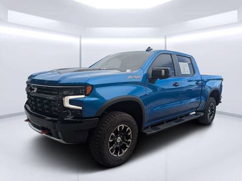 Used 2022 Chevrolet Silverado 1500 ZR2 w/ Technology Package AWD/4WD image 7
