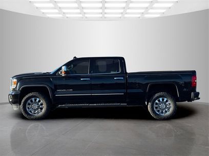 Used 2019 GMC Sierra 2500 Denali w/ Duramax Plus Package