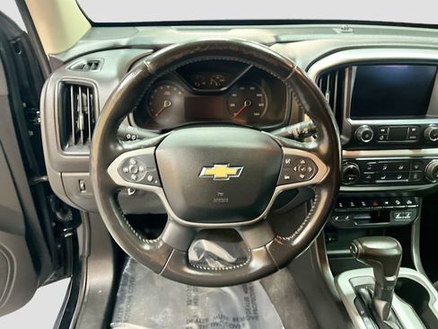 Used 2021 Chevrolet Colorado ZR2 w/ ZR2 Midnight Special Edition AWD/4WD image 11