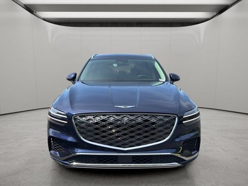 Certified 2026 Genesis GV70 2.5T Advanced AWD/4WD image 8