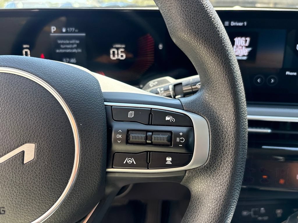 Used 2026 Kia K5 LXS FWD image 22