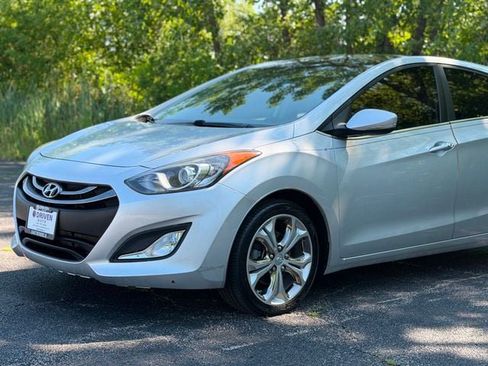 Used 2013 Hyundai Elantra GT w/ Style Pkg FWD image 4